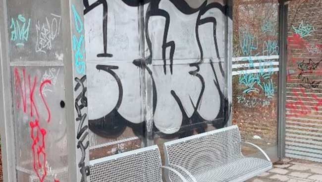 Wetterschutz mit Graffiti in Dattenfeld 2021 