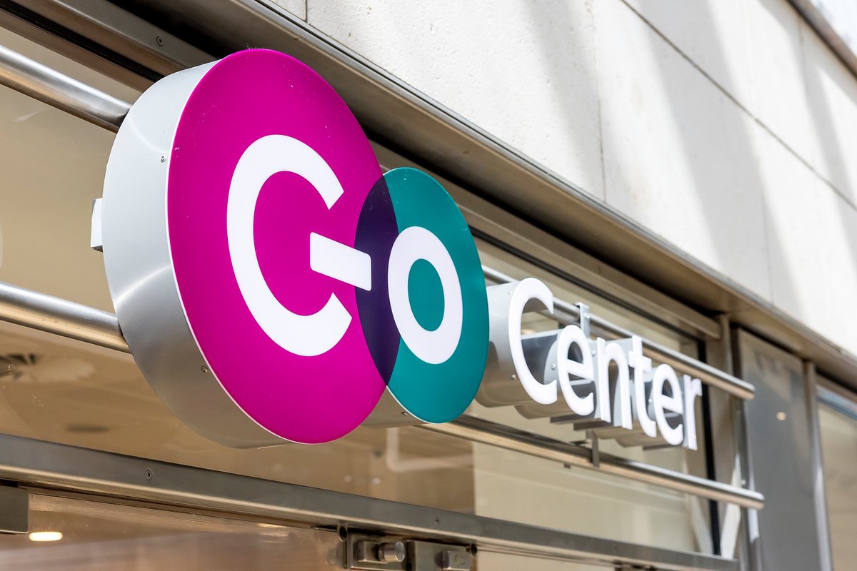 Leuchtreklame eines go.Centers (Symbolbild), © go.Rheinland / Smilla Dankert