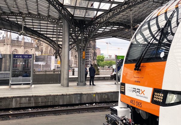Rhein-Ruhr-Express: Nahverkehr Rheinland begrüßt Abellio und den RRX