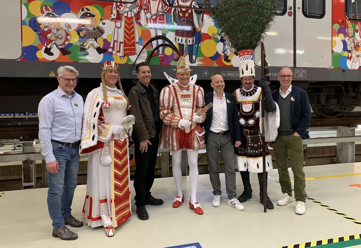 Närrische S-Bahn wieder als Botschafter des Kölner Karnevals unterwegs