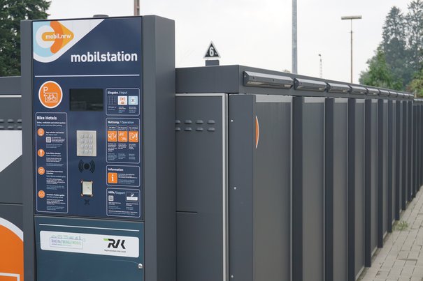 Radboxen am Bahnhof Rösrath