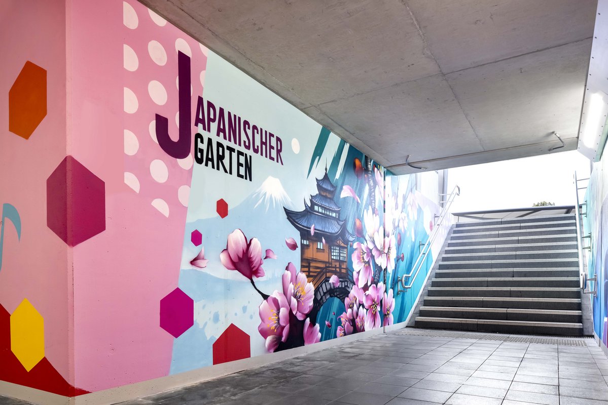 Streetart am Bahnhof Leverkusen-Mitte (© go.Rheinland / Smilla Dankert)